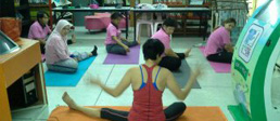 โยคะในสำนักงาน